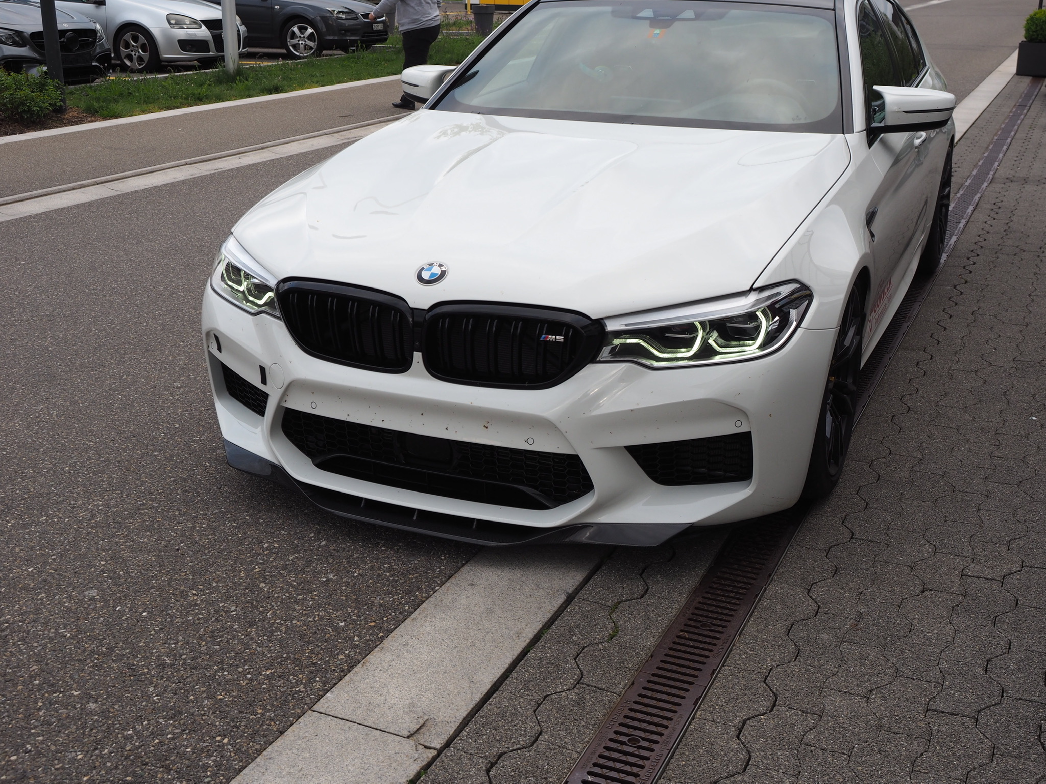 BMW M5 F90 R-STYLE FRONTLIPPE - M-Squad